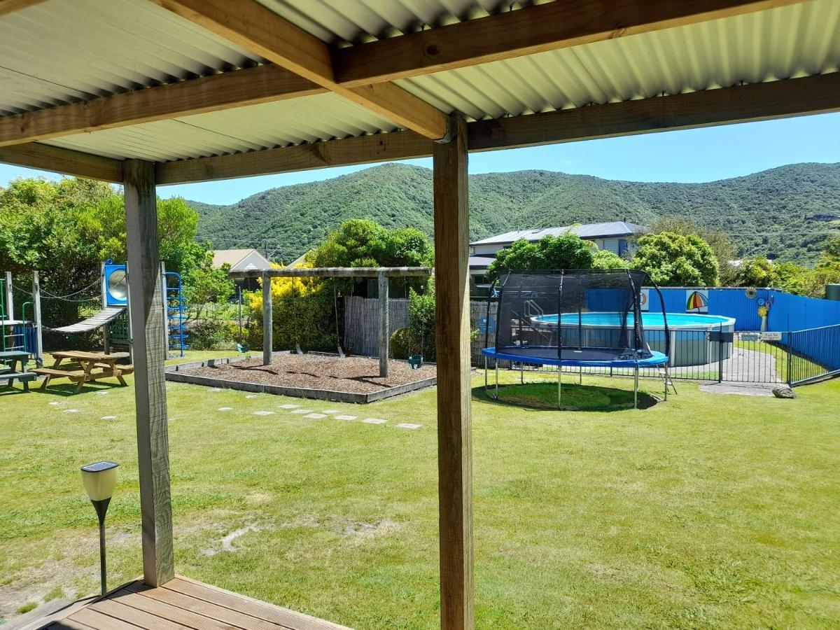 Picton'S Waikawa Bay Holiday Park Екстер'єр фото